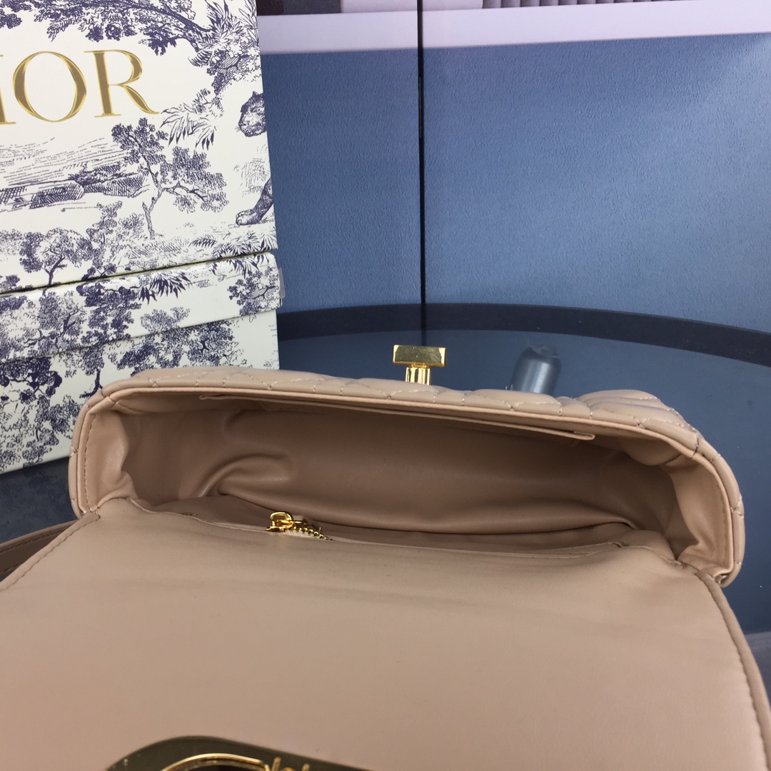 Replica Dior Small Dr Caro Bag Black/Beige