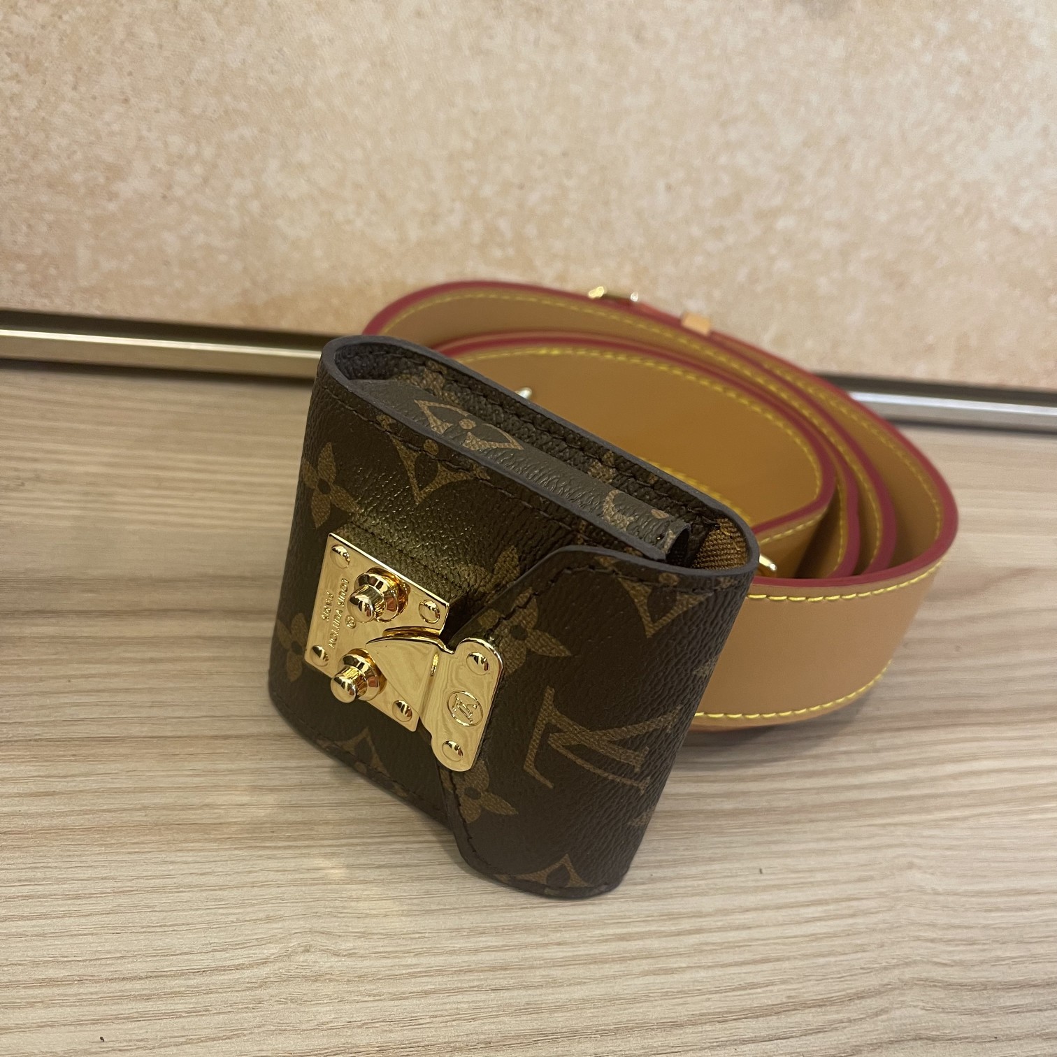 Replica Louis Vuitton Sporty Utility Crossbody Bag- Leather Strap