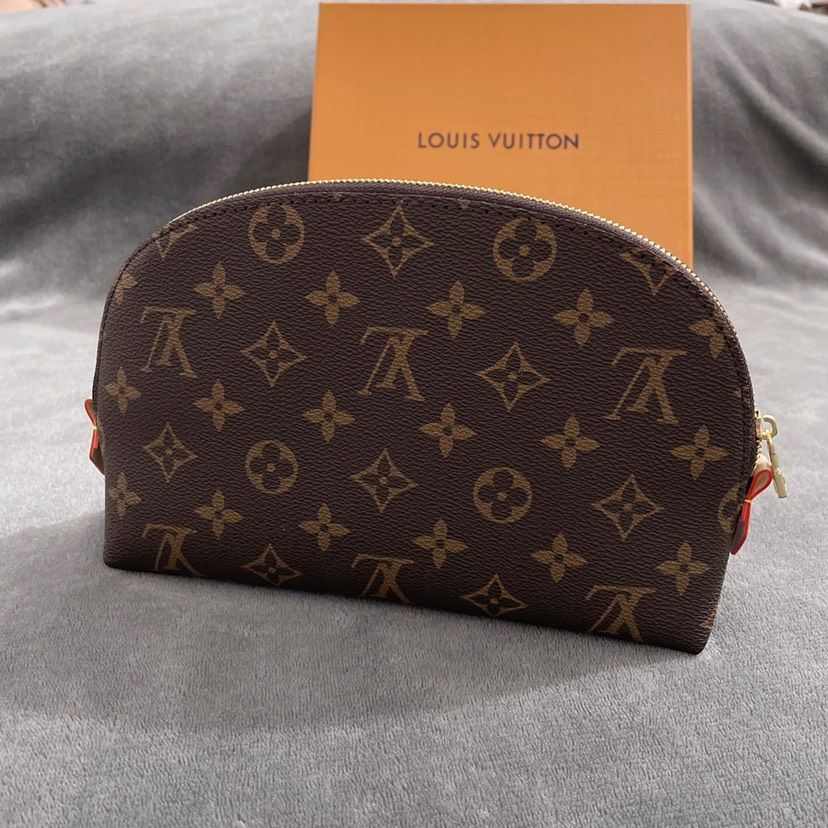Replica Louis Vuitton Cosmetic Pouch K02