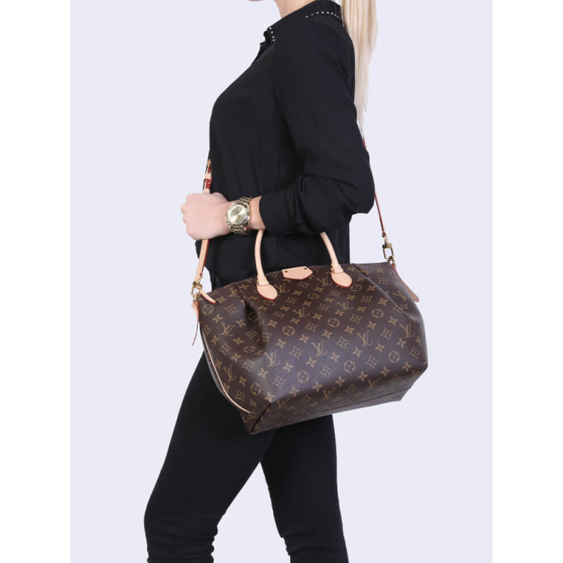 Replica Louis Vuitton Monogram Canvas Turenne Mm M48814