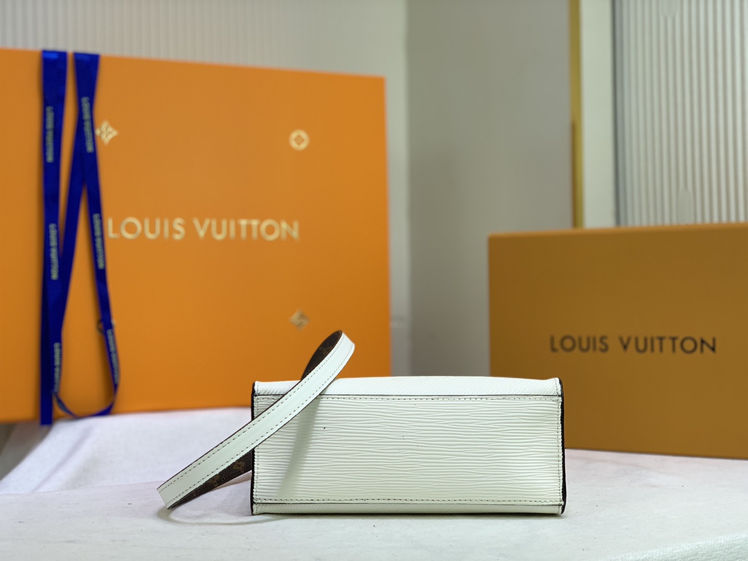 Replica Louis Vuitton Epi Leather Sac Plat Bb