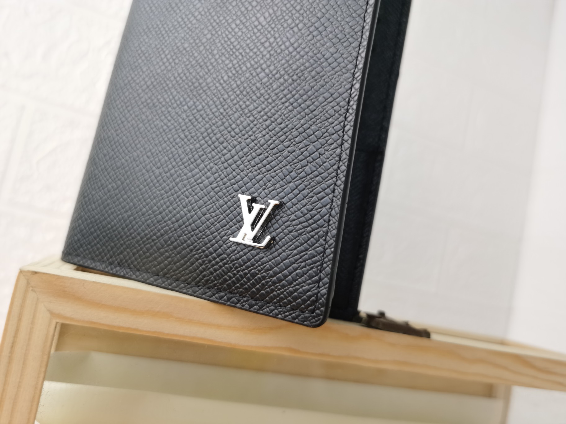 Replica Louis Vuitton Brazza Wallet M30285