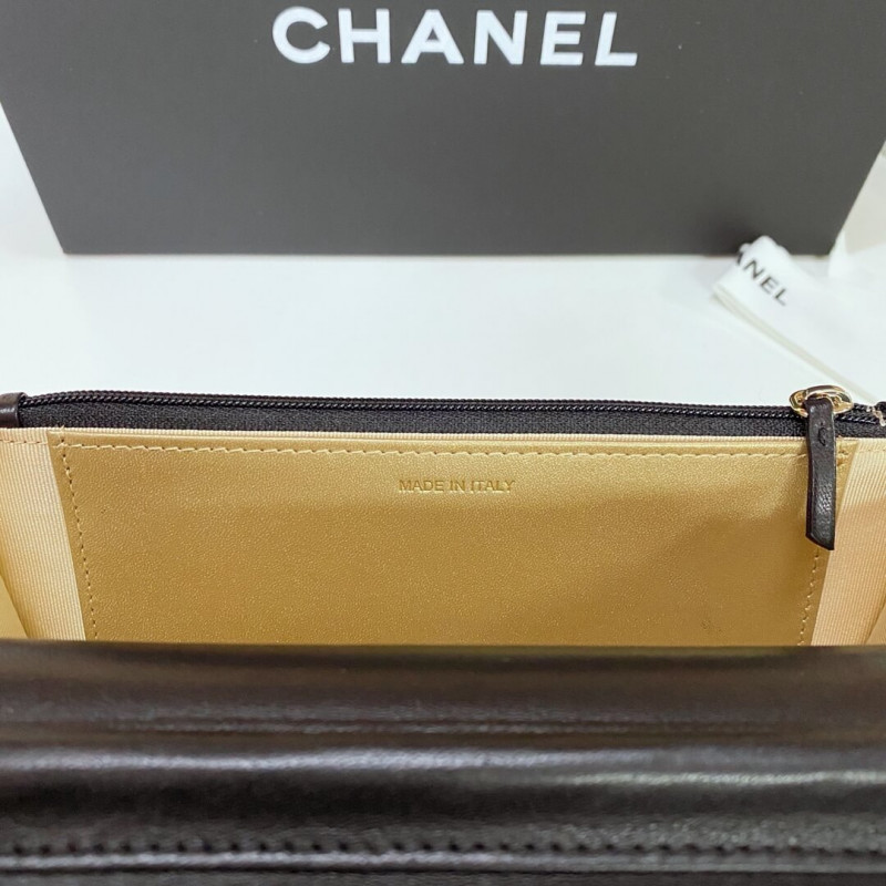 Replica Chanel Woc With Cc Details On Strap Ap1450 In Lambskin Aaa