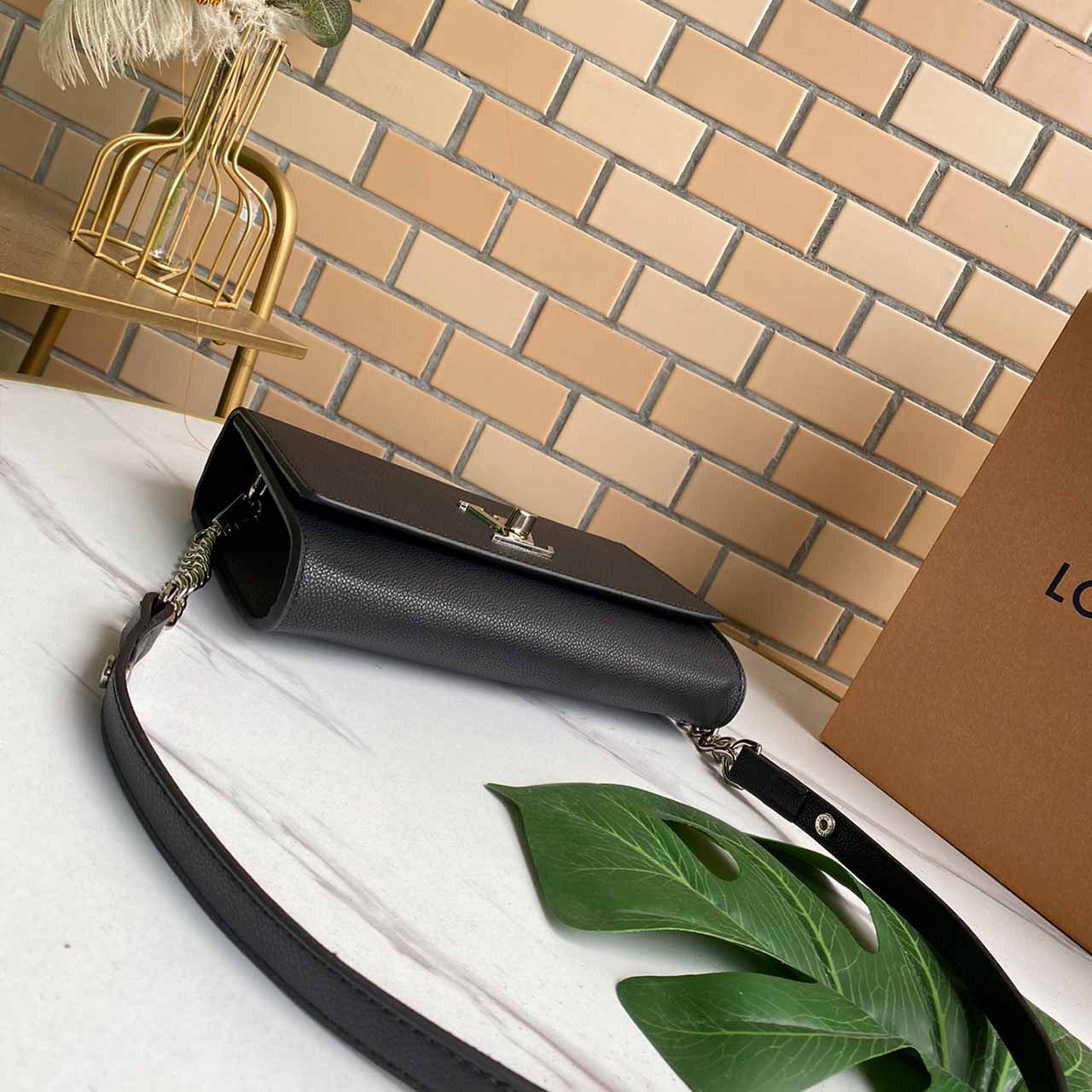 Replica Louis Vuitton Lockme Clutch M56088 Pink/Blue/Black