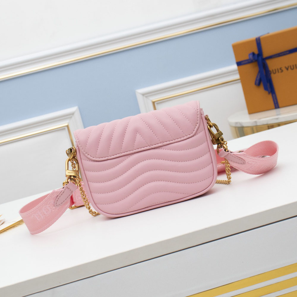 Replica Louis Vuitton New Wave Multi-Pochette M56471