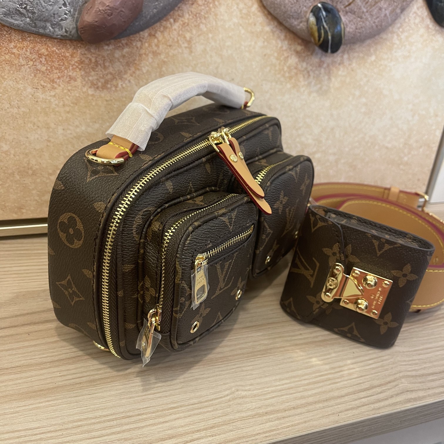 Replica Louis Vuitton Sporty Utility Crossbody Bag- Leather Strap