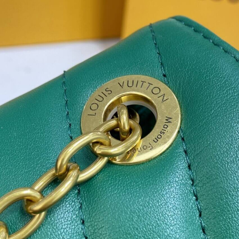 Replica Louis Vuitton New Wave Chain Bag M58664 Emerald Green
