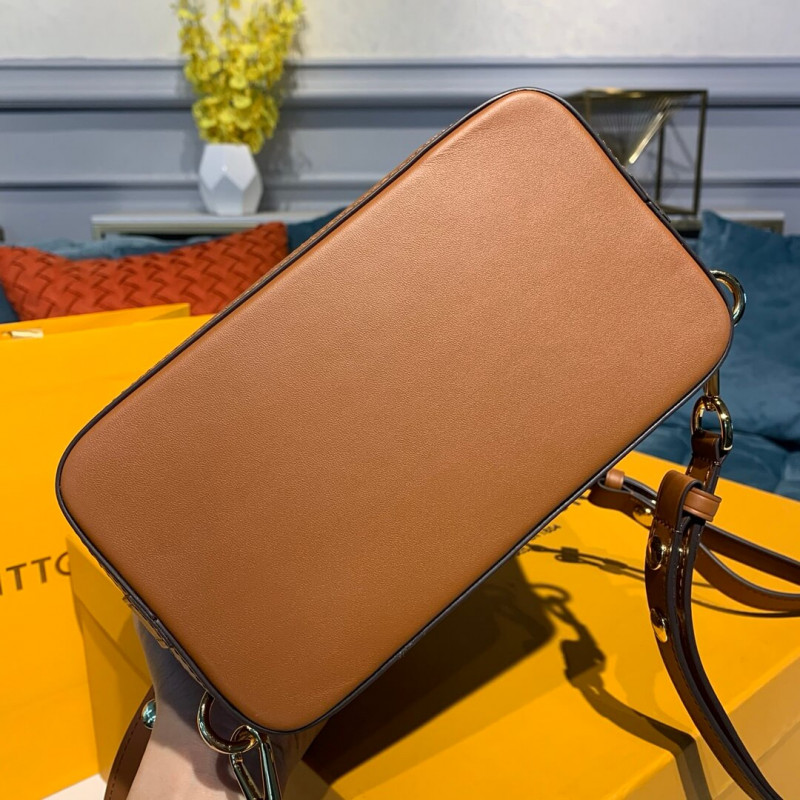 Replica Louis Vuitton Dauphine Backpack M44827