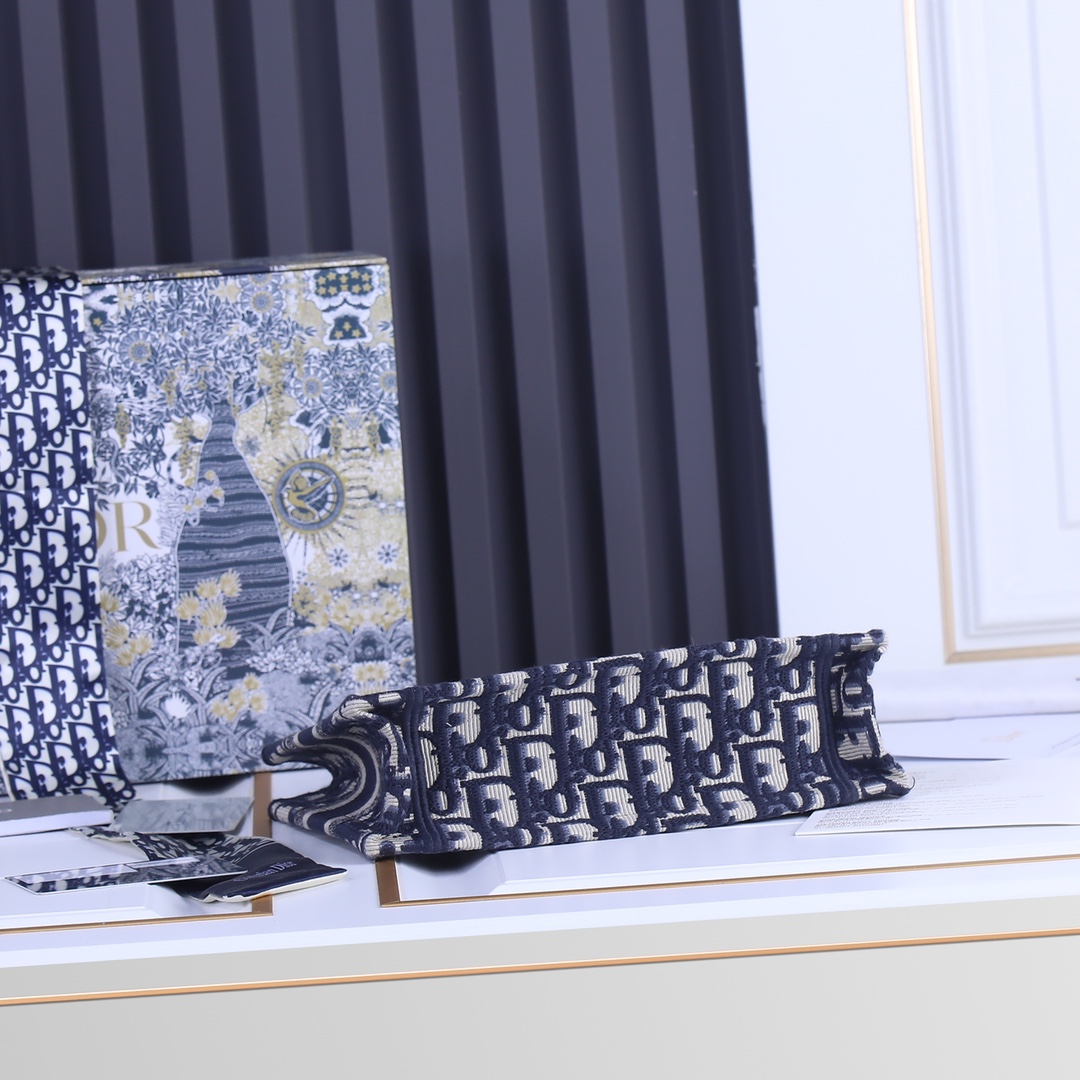 Replica Dior Oblique Embroidery Mini Book Tote