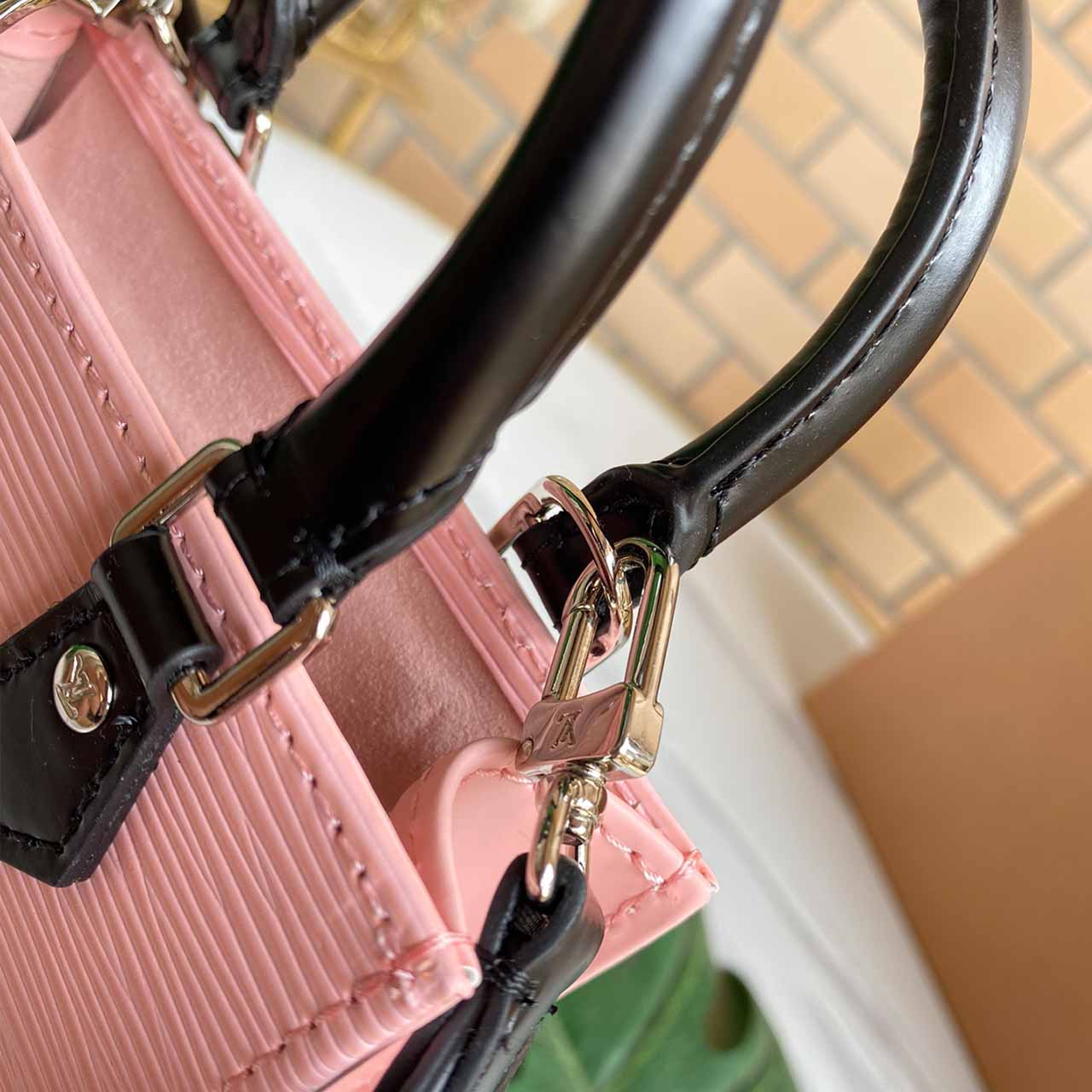 Replica Louis Vuitton Petit Sac Plat M69441 Black/White/Pink