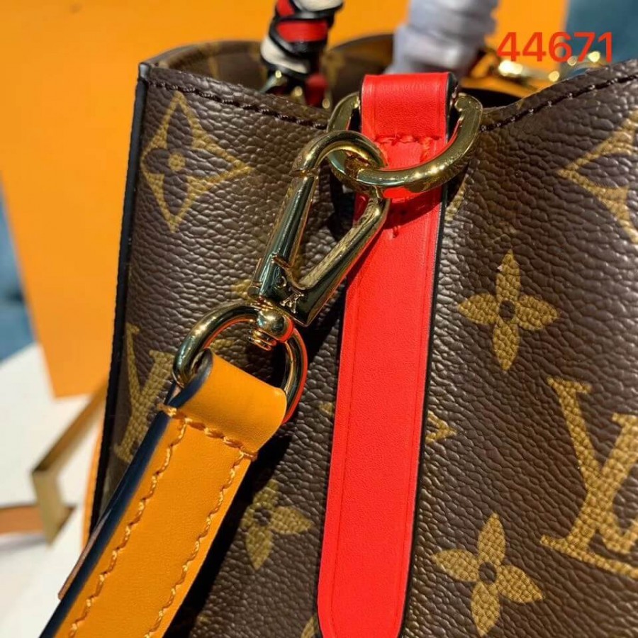 Replica Louis Vuitton Monogram Canvas Montaigne Bb M44671