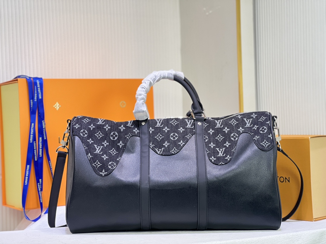 Replica Louis Vuitton Keepall Bandouliere 50 M45975 Black