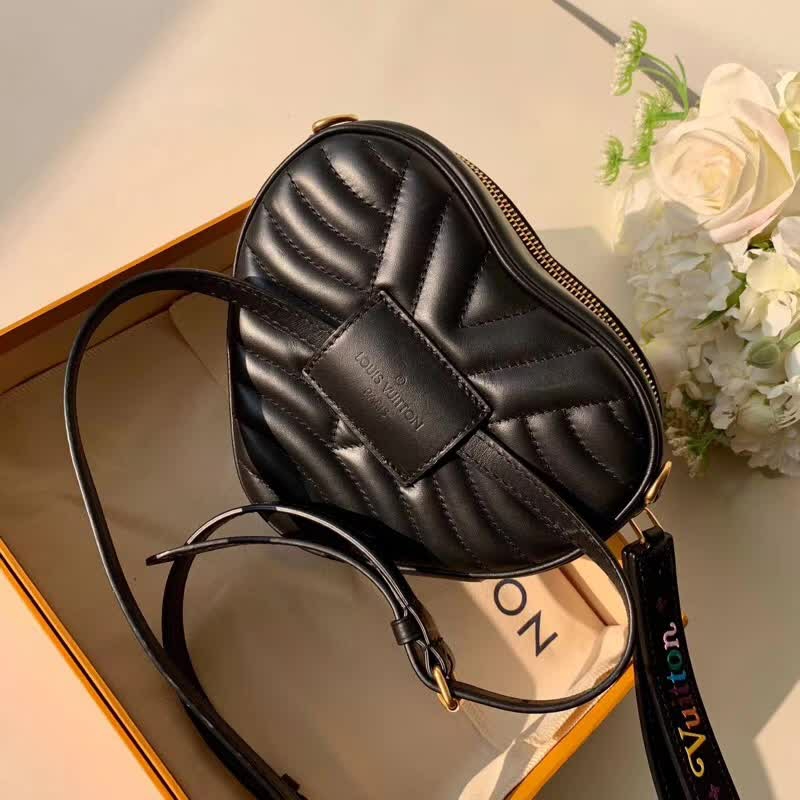 Replica Louis Vuitton Aaa-New Wave Heart Bag