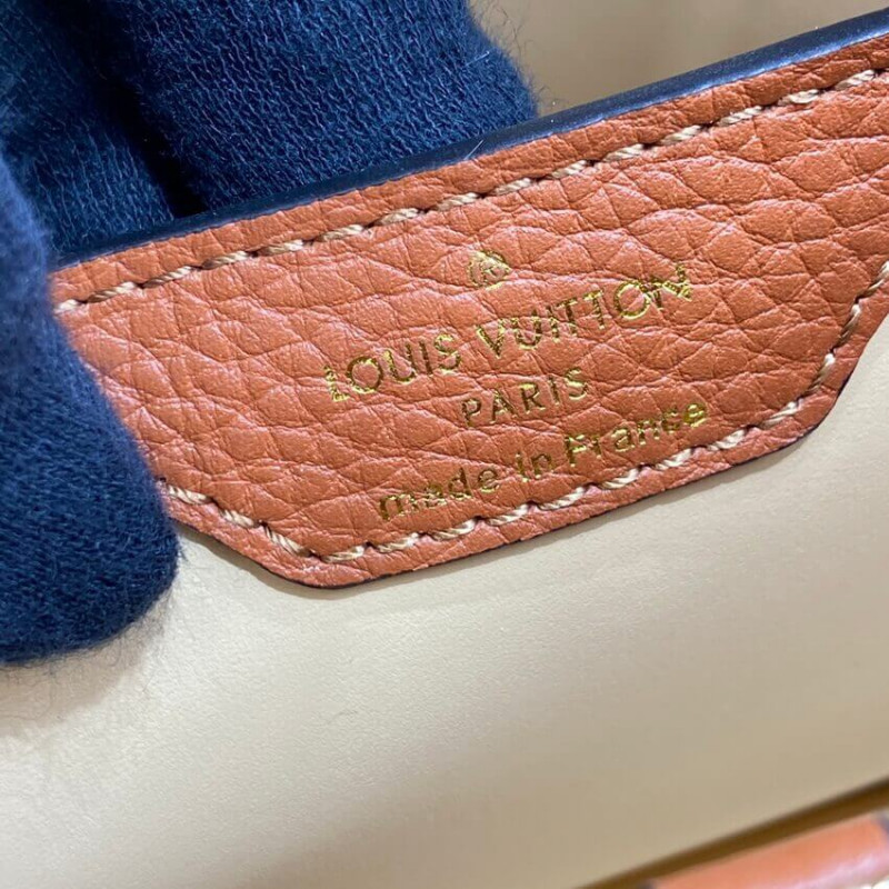 Replica Louis Vuitton Capucines Mm M59020 Gold/Noir