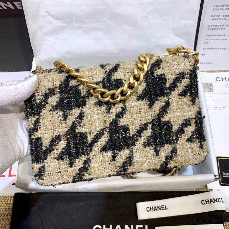 Replica Chanel 19 Tweed Woc With Leather Coin Purse Ap0985