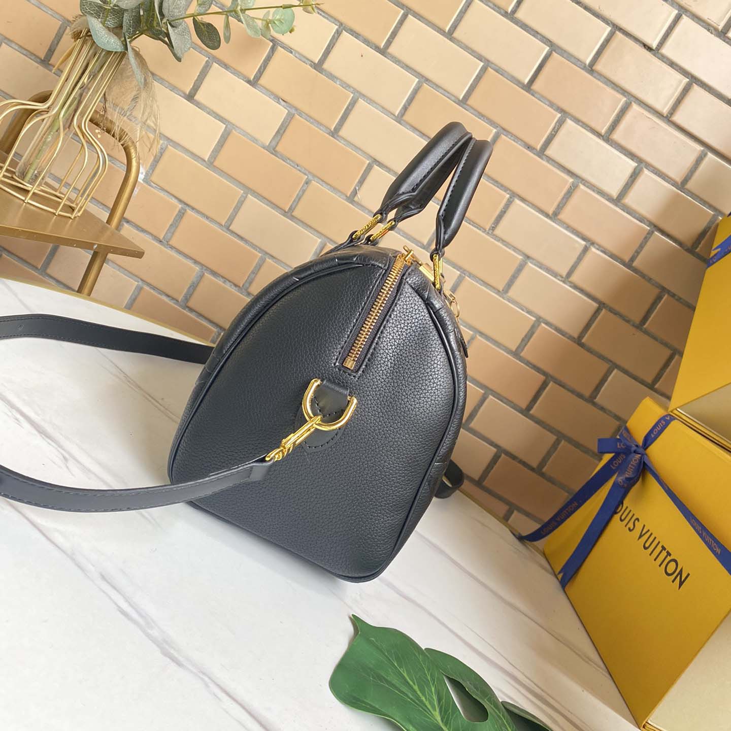 Replica Louis Vuitton Speedy Bandouliere 25 Handbag