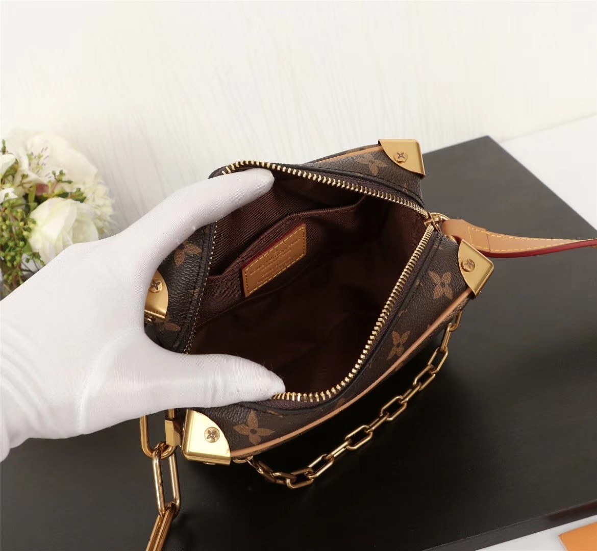 Replica Louis Vuitton Mini Soft Trunk M44480