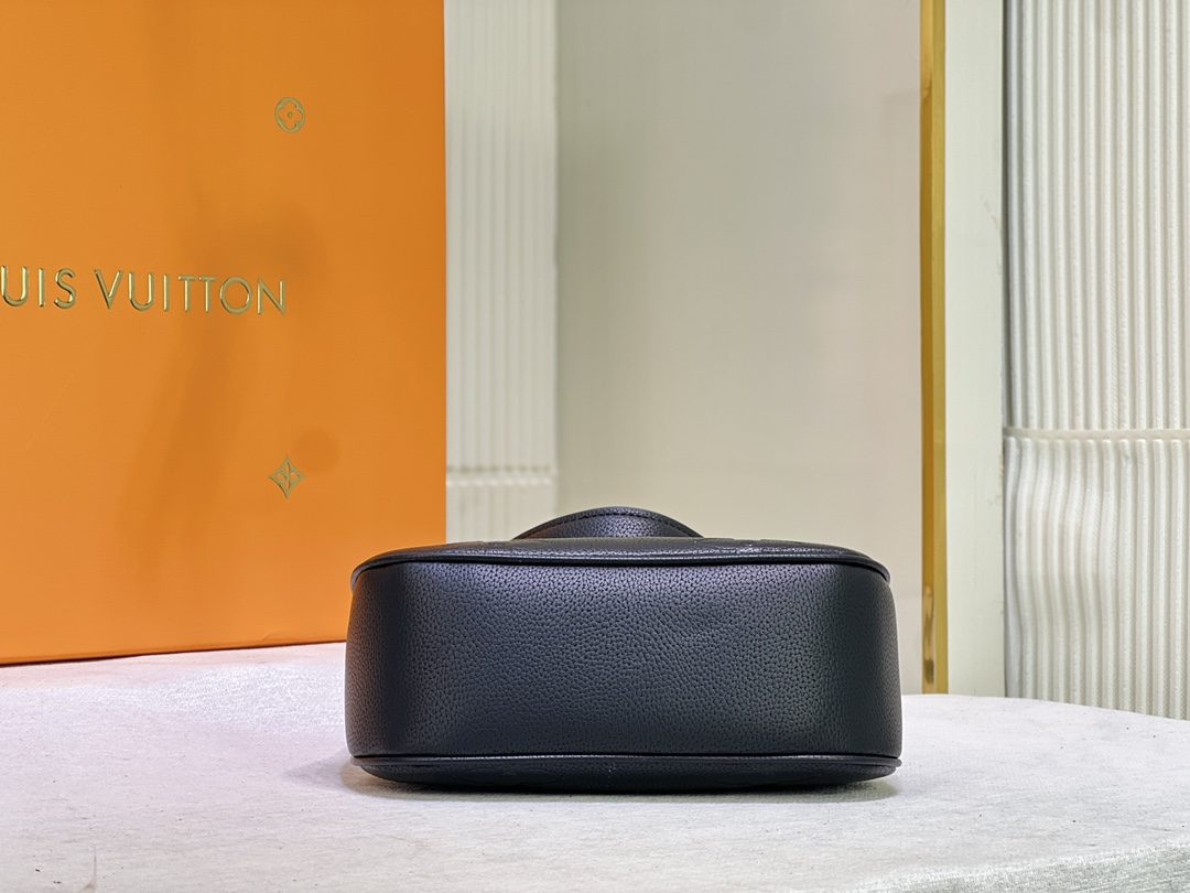 Replica Louis Vuitton Bagatelle Bag Mini Hobo Style