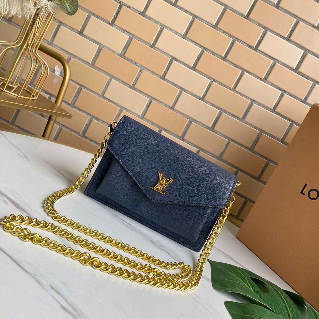 Replica Louis Vuitton Mylockme Chain Bag M55902 Black