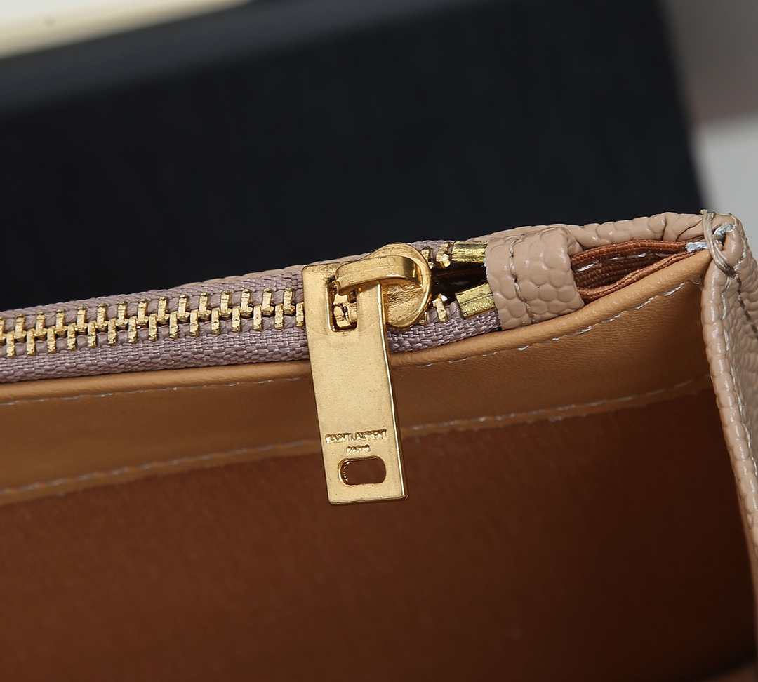 Replica Ysl Envelope Chain Wallet In Grain De Poudre Embossed Leather 1888