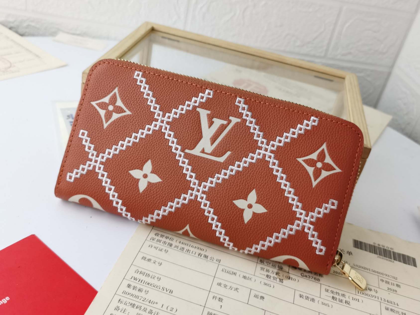 Replica Louis Vuitton Monogram Empreinte Broderies Zippy Wallet M81141