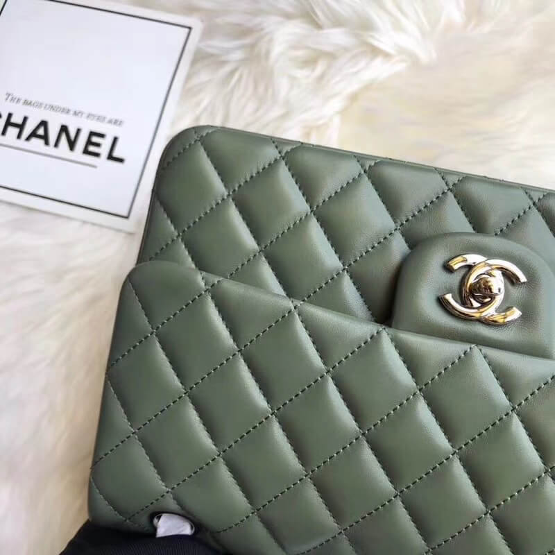 Replica Chanel 1112 Green Medium Size 2.55 Lambskin Leather Flap Bag