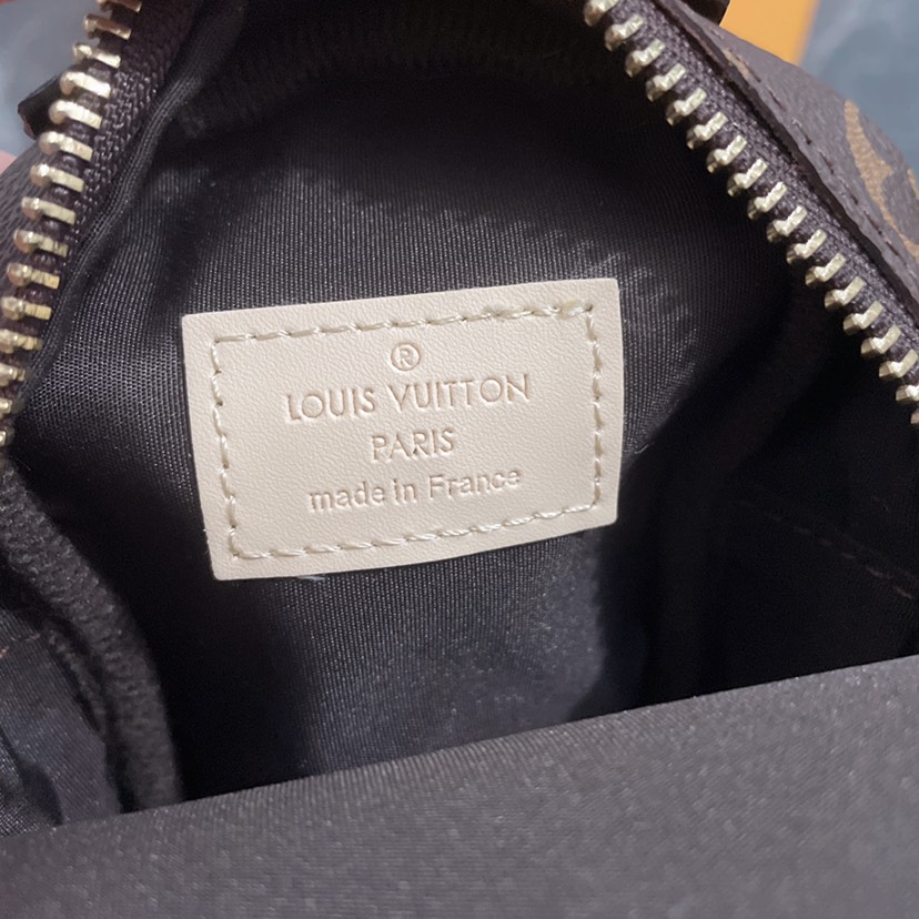 Replica Louis Vuitton Monogram Bag Charm Chain Coin Wallet K04