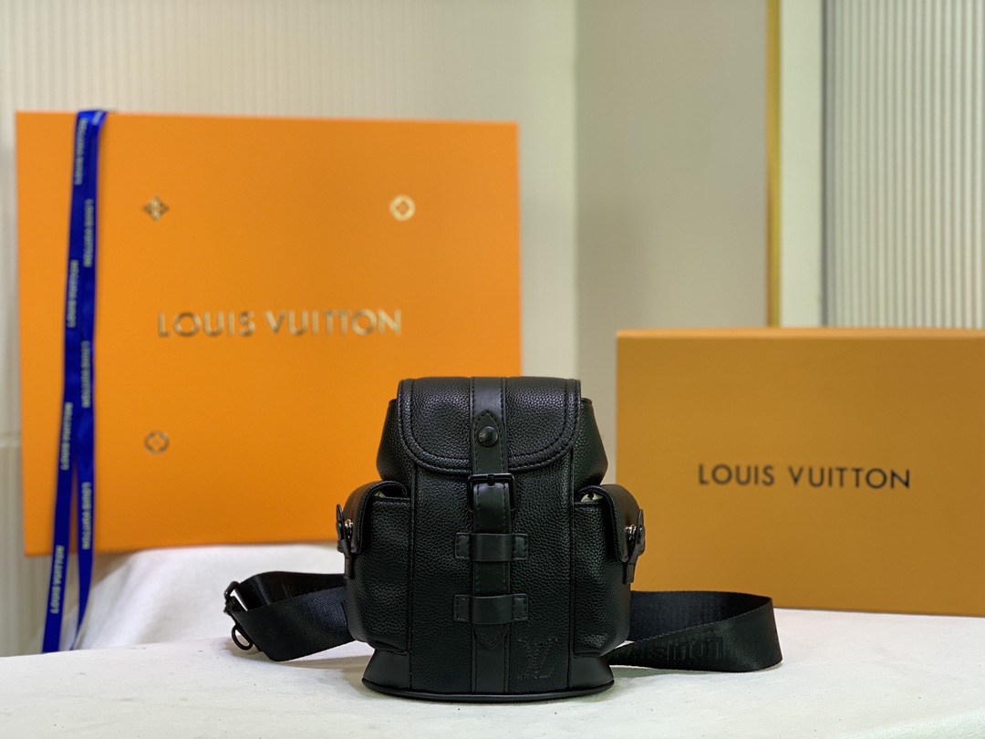 Replica Louis Vuitton Christopher Xs Black/Blue/White