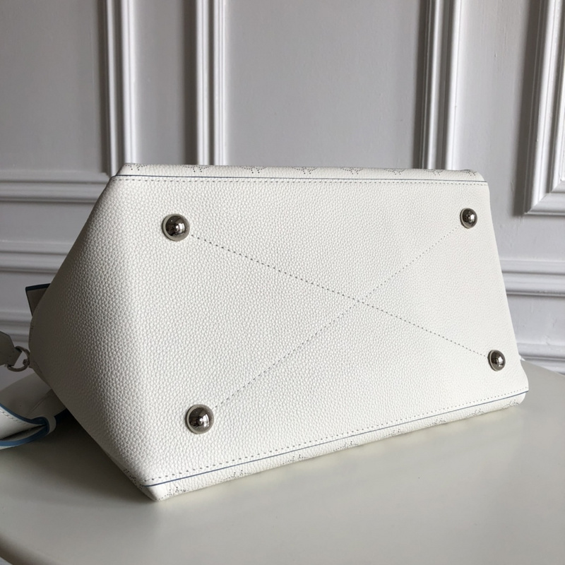 Replica Louis Vuitton Aaa-Beaubourg Hobo Mm-M56201 White