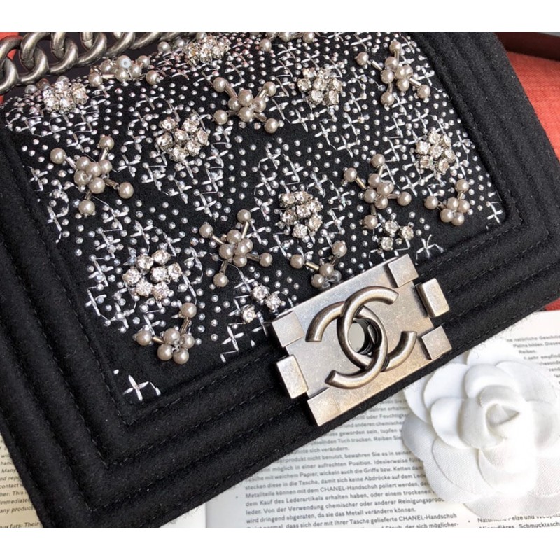 Replica Chanel Small Boy Chanel Handbag A67085