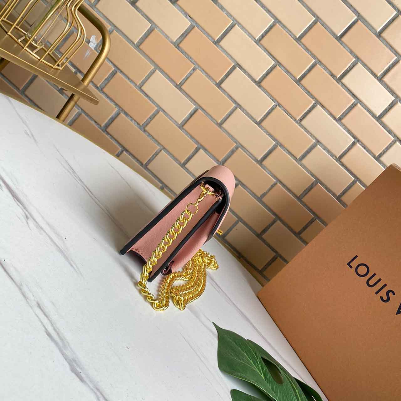 Replica Louis Vuitton Mylockme Chain Bag M55902 Black