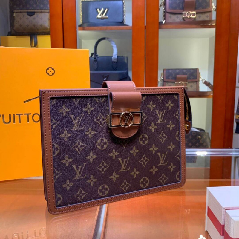 Replica Louis Vuitton Pochette Dauphine M69184