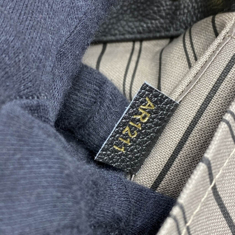 Replica Louis Vuitton Monogram Empreinte Leather Montaigne Mm M41048