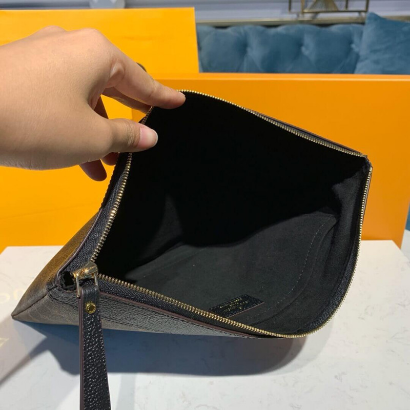 Replica Louis Vuitton Monogram Canvas Daily Pouch M62942