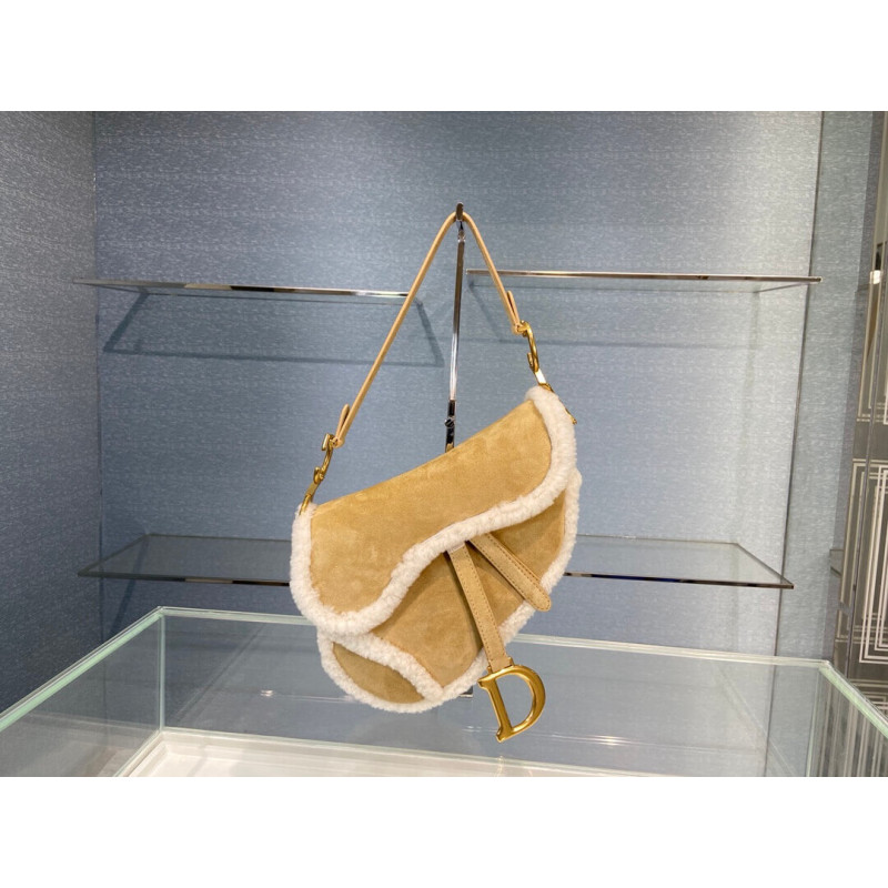 Replica Christian Dior Saddle Bag In Camel-Colored Shearling M0446