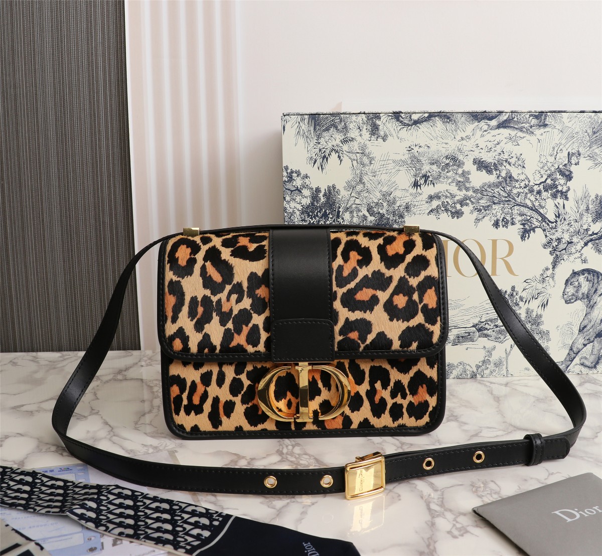 Replica Dior Aaa-Leopard 30 Montaigne Bag
