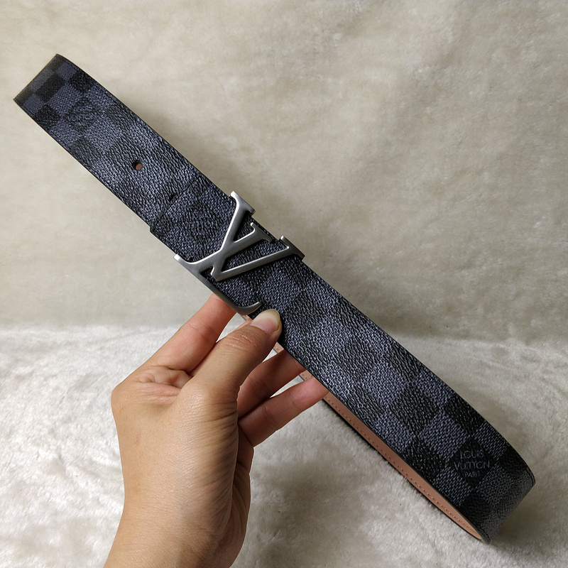 Replica Louis Vuitton Belt L76-70 38Mm Silver