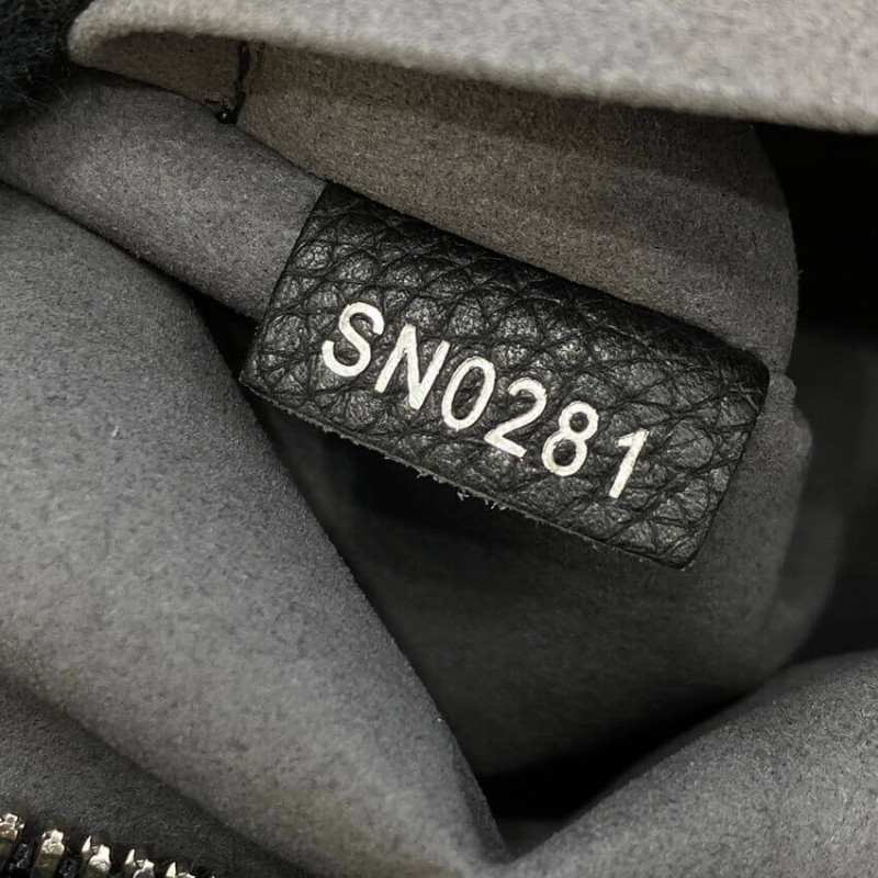 Replica Louis Vuitton Beaubourg Hobo Mm M56073 Black