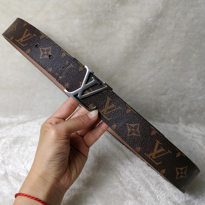 Replica Louis Vuitton Belt L77-70 38Mm Silver