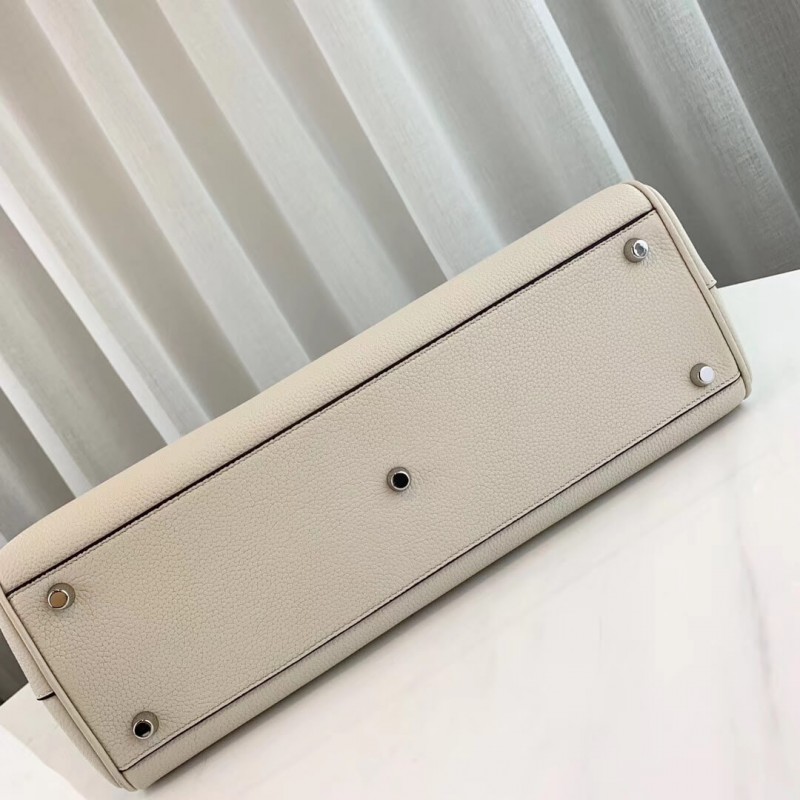 Replica Gucci Zumi Grainy Leather Medium Top Handle Bag 564714