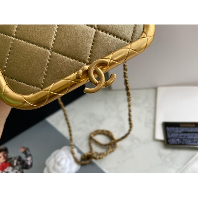 Replica Chanel Small Lambskin Kiss-Lock Bag As1885