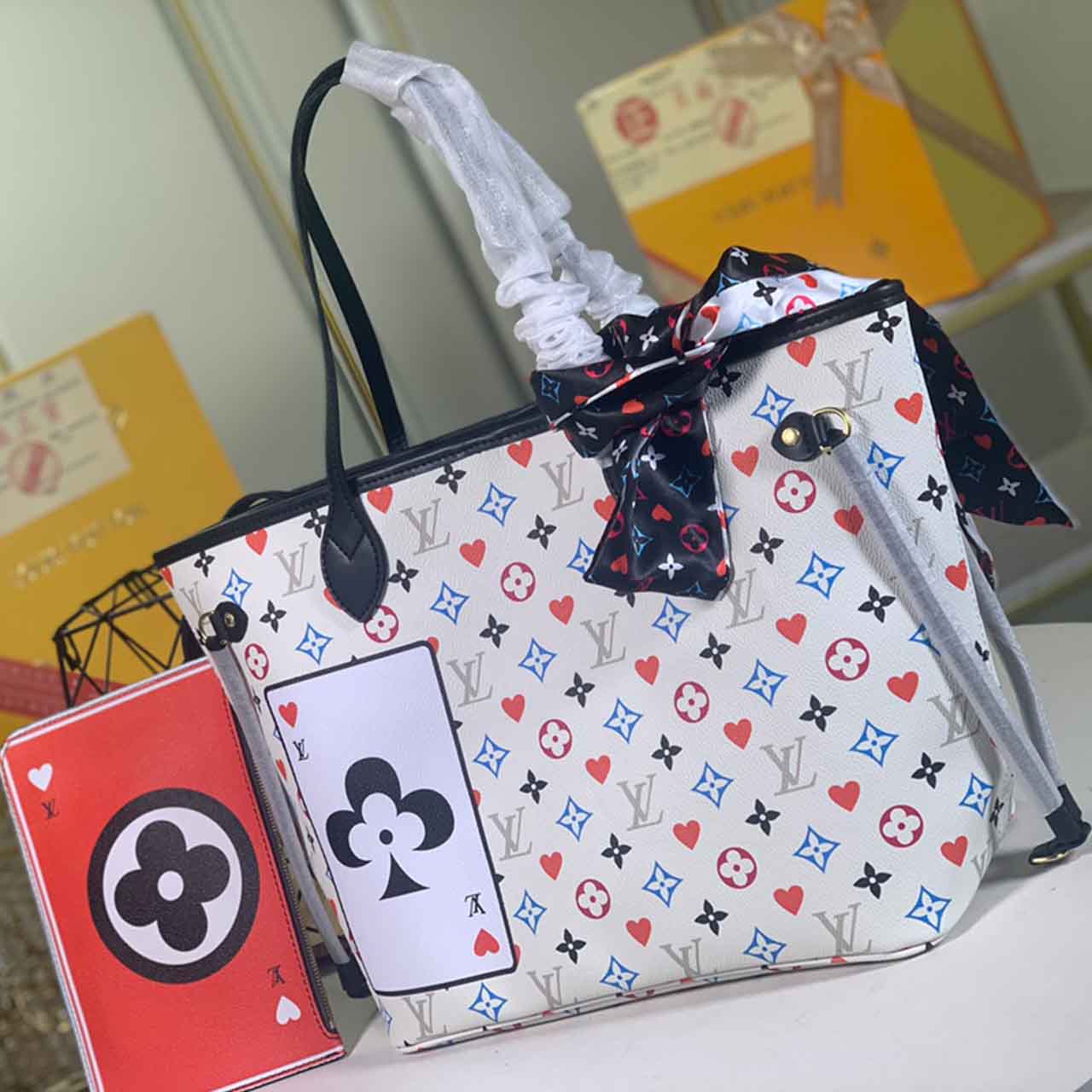 Replica Louis Vuitton Game On Neverfull Mm M57462 Black/White