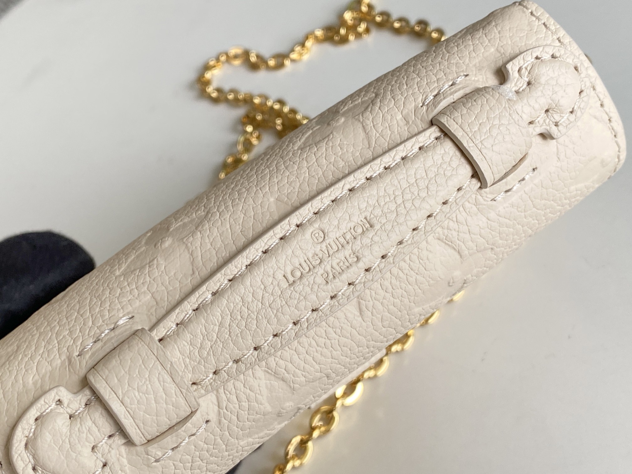 Replica Louis Vuitton Pochette Micro Metis Bag