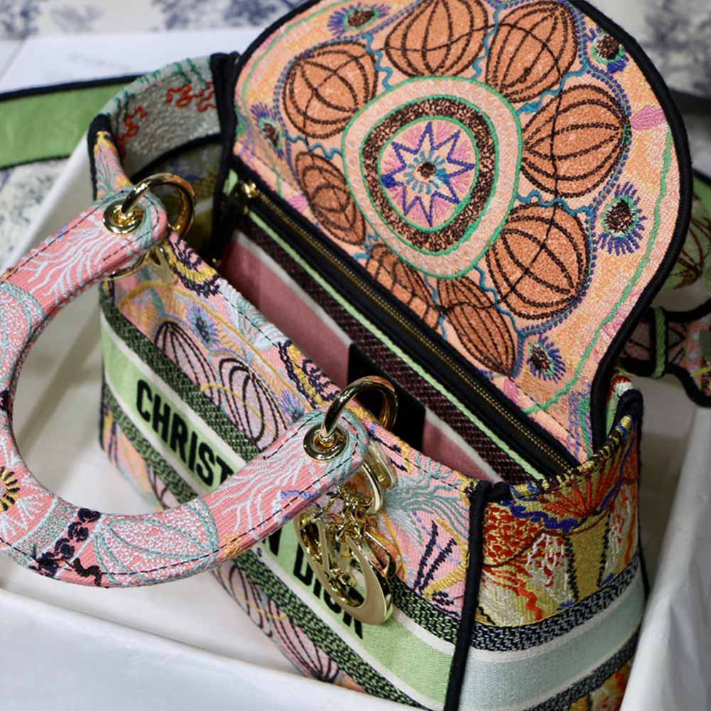 Replica Dior Aaa-In Light Medium Lady D-Lite Bag M8003/Embroidery