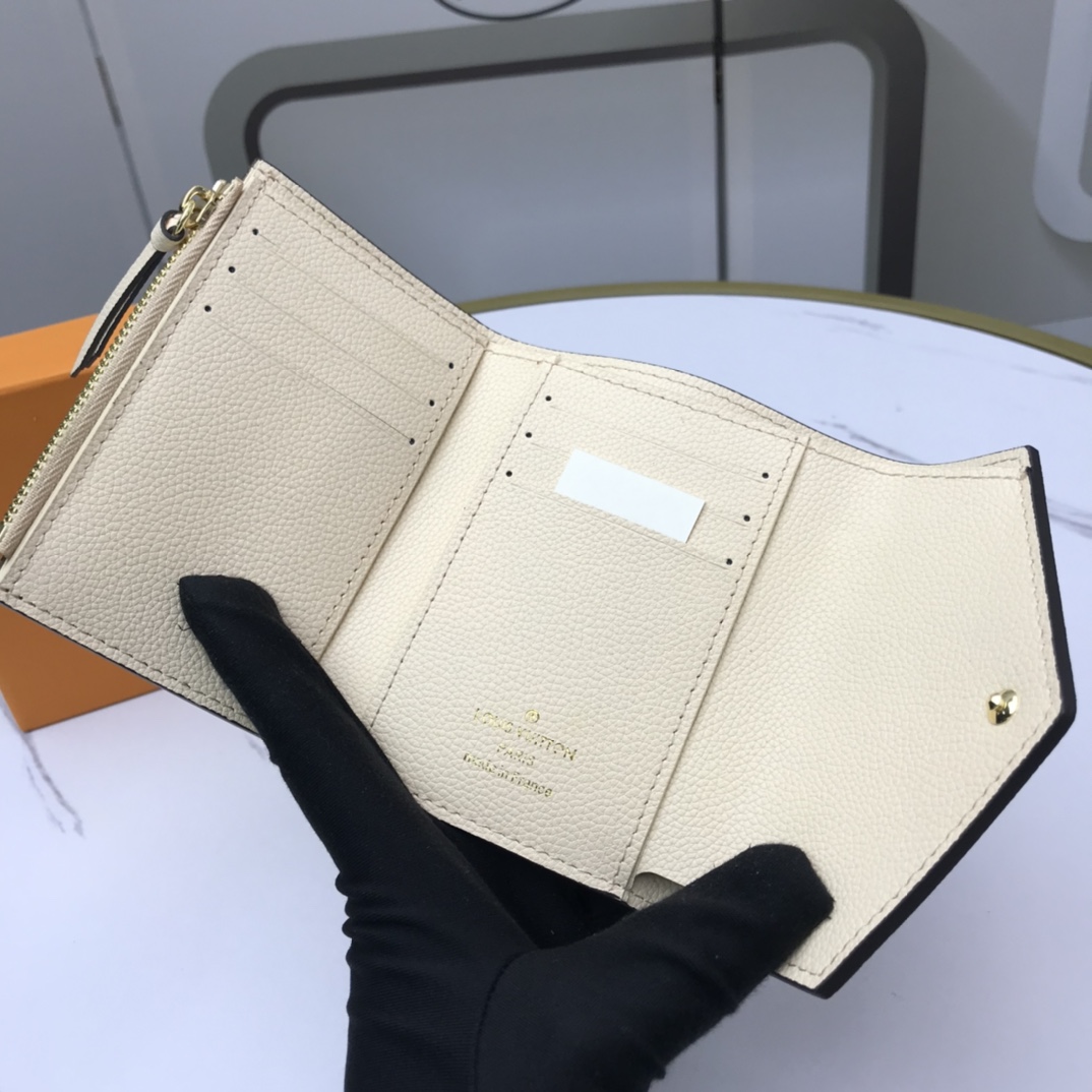 Replica Louis Vuitton Victorine Wallet M80086