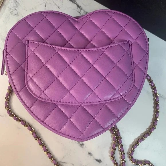 Replica Chanel Heart Zipped Arm Coin Purse 22S Purple/Black Ap2786
