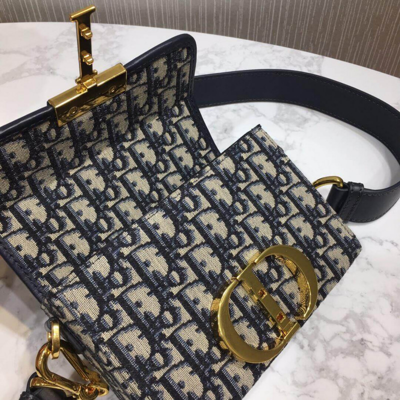 Replica Christian Dior Oblique 30 Montaigne Box Bag M9204