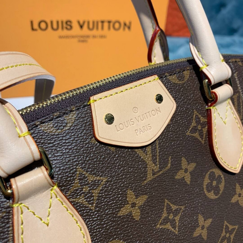 Replica Louis Vuitton Monogram Canvas Turenne Pm M48813