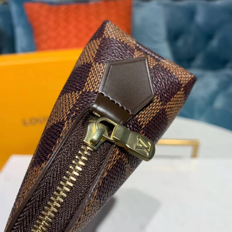 Replica Louis Vuitton Damier Ebene Cosmetic Pouch N47516