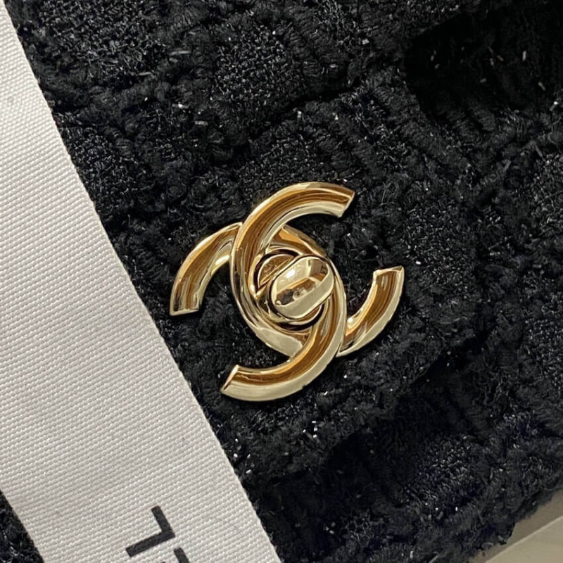 Replica Chanel Classic Flap Bag In Black Tweed 1112